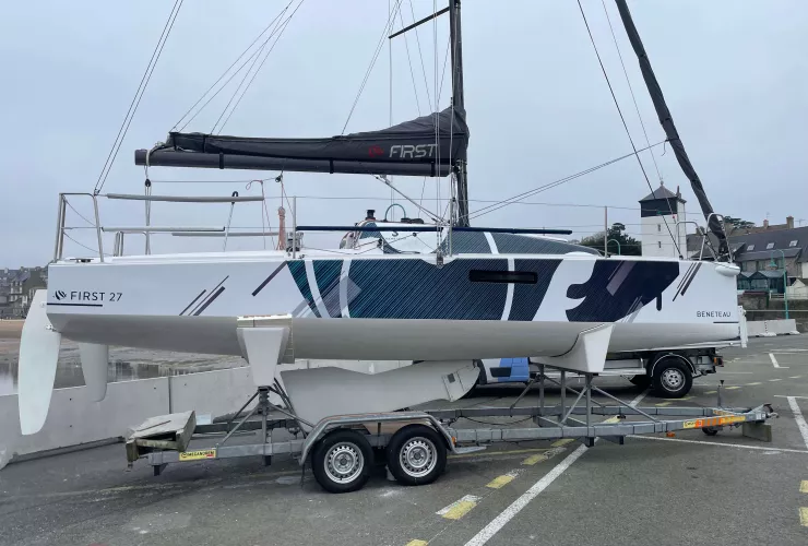 BENETEAU FIRST 27SE