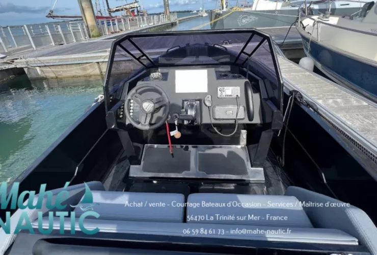IRON BOATS IRON 647 OPEN