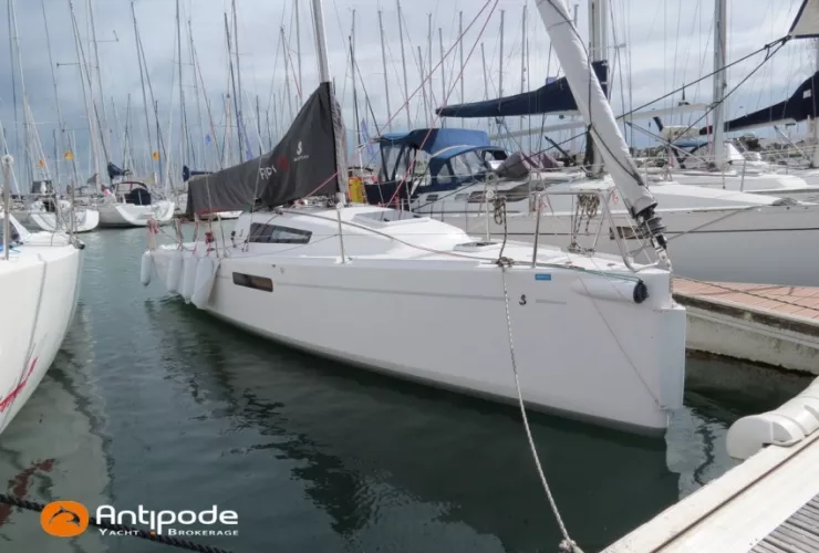 BENETEAU 