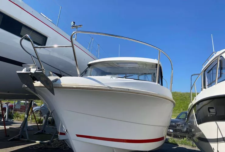 BENETEAU 