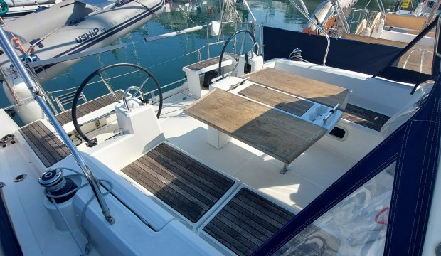 BENETEAU OCEANIS 38.1