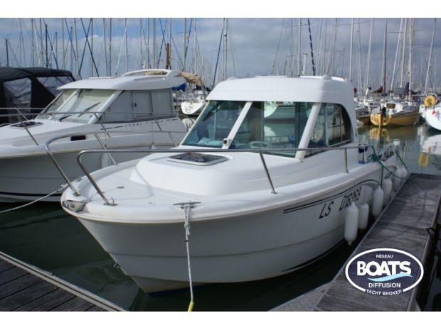 BENETEAU ANTARES 650