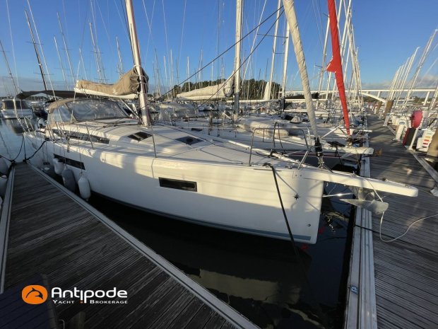 JEANNEAU SUN ODYSSEY 410 